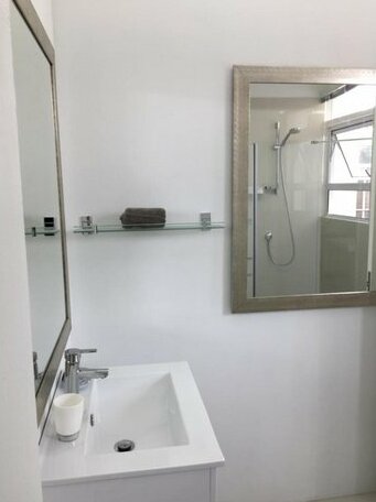 Greenways Drive Apartment - Photo5