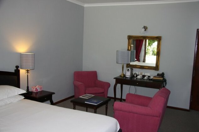 Greenways Manor Guesthouse - Photo5