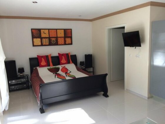 Grenadilla - Photo3