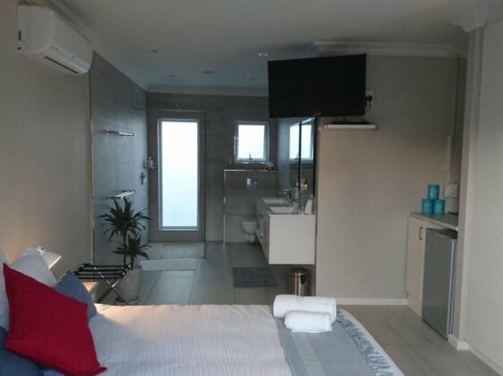 Hamilton Garden Suites - Photo5