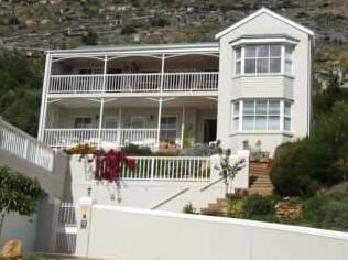 High Gables Bed & Breakfast Simon's Town - Photo4