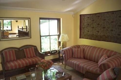 High Timbers Lodge - Photo5