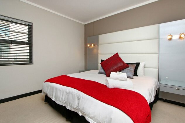 Holiday Rentals Cape Town - Photo3