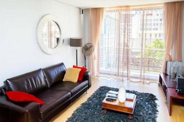 Homely Apartment at Greenmarket Square - Photo2