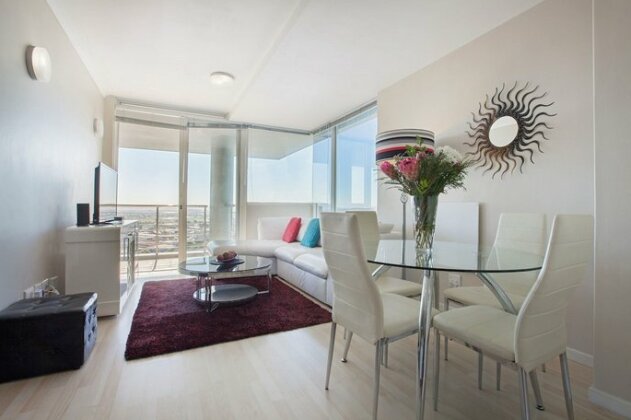 Horizon Bay 1206 by CTHA - Photo2