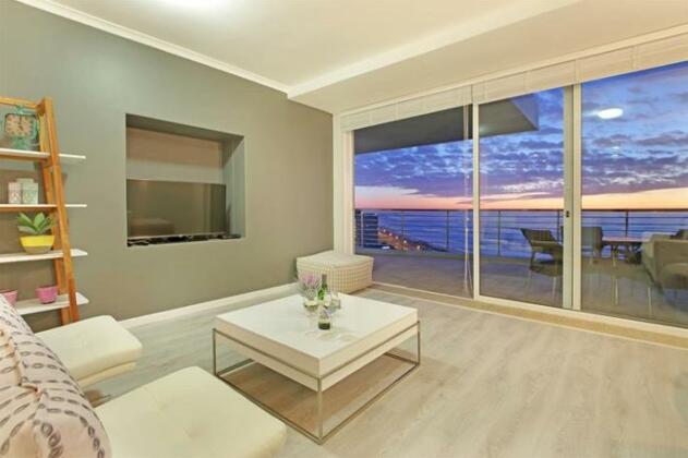 Horizon Bay 803 - Photo2