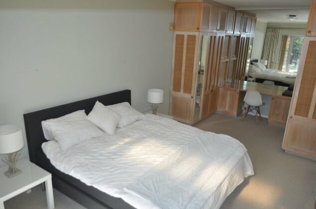 Hout Bay Hilltop - Photo2