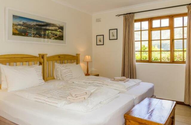 Hout Bay Lodge - Photo5