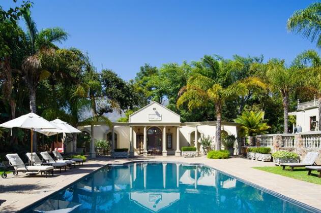 Ibis House