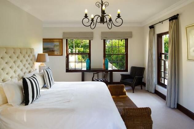 Ibis House - Photo5