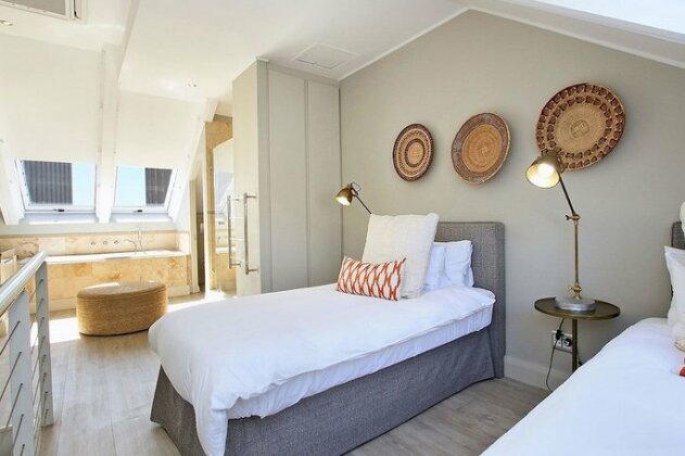 ITC Hospitality Group Two Bedrooms Piazza On Church Square Building - Photo5