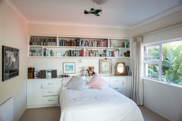 Kalk Bay Apartments - Photo3