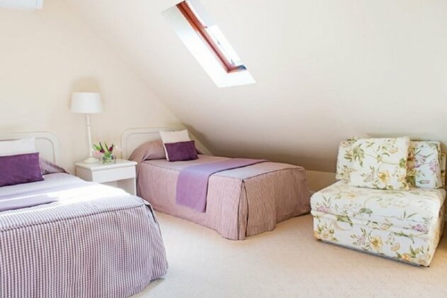 Knightsbury Guest House - Photo2