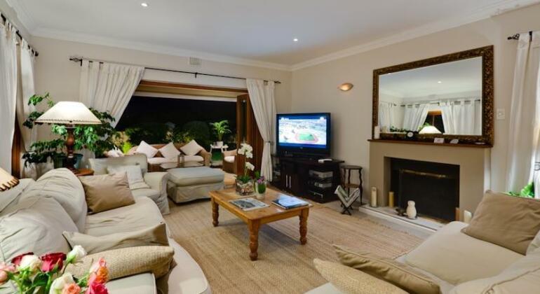 Le Bonheur Cape Town - Photo3