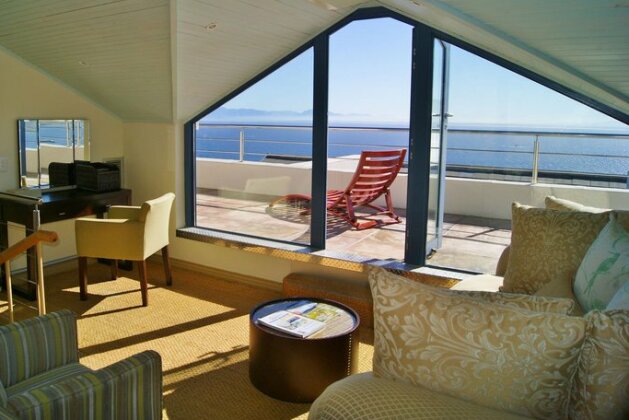 Magellans Hotel - Photo4