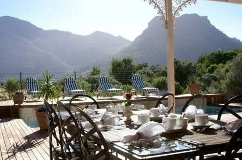 Mountain Views Guest House - Photo4