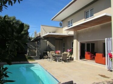Moya Self Catering Cape Town