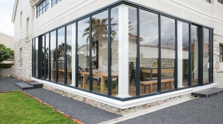 Muizenberg Guestique