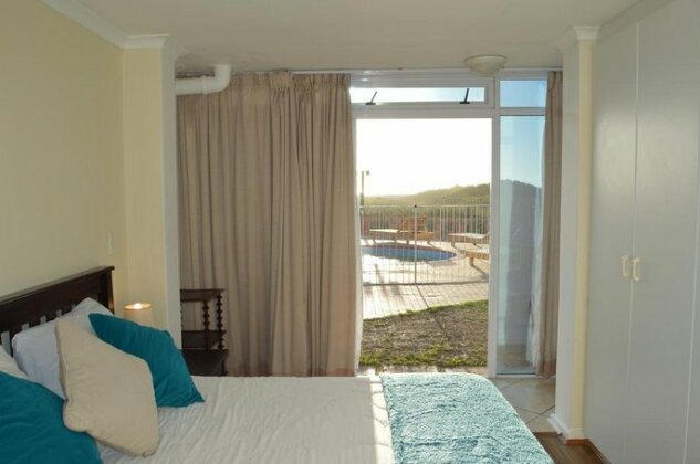 Neptunes Isle Booked Easy - Photo3