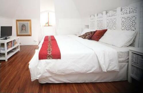 Nupen Manor Bed and Breakfast - Photo2