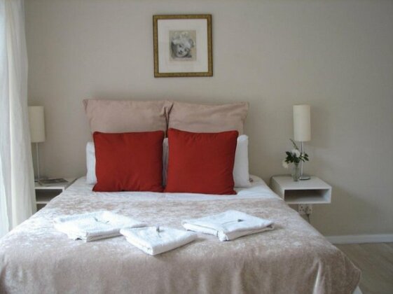 Ocean Blue Guest House - Photo2