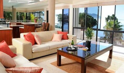 Oceana Palms Luxury Guest House - Photo5