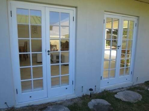 Old Kommetjie Bach Hideaway - Photo3