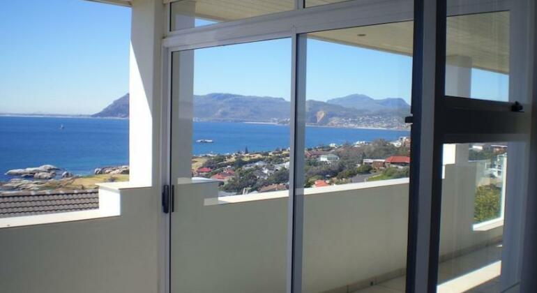 Penguinden Accommodation and Apartments - Photo4
