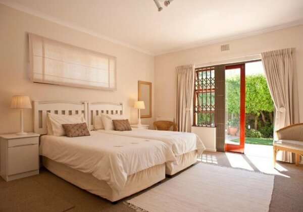 Pinoak Cottage - Photo5