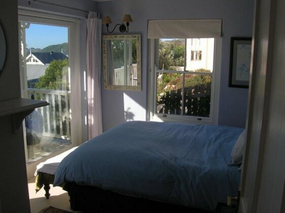 Point of View - Photo2
