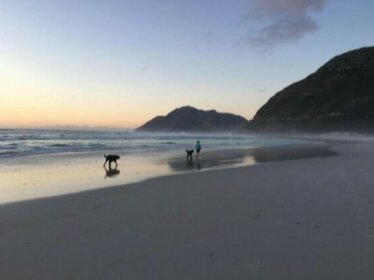 Restful Studio Loft Noordhoek Beach