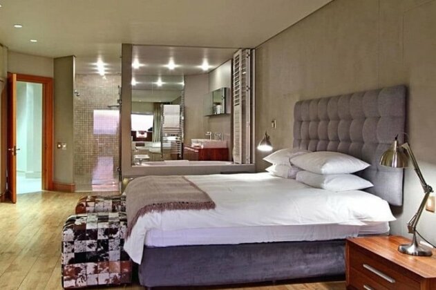 Rhapsody Cape Town - Photo3