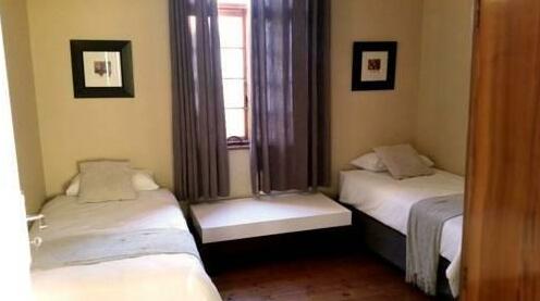 Sartistry Living - Photo3