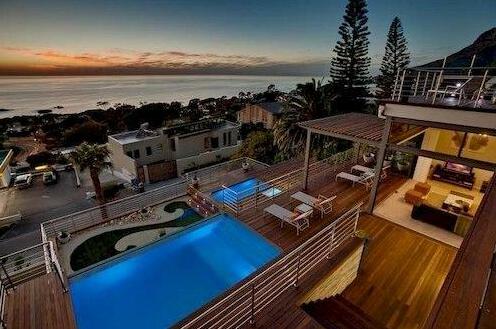 Sea and Rock Villa - Photo2