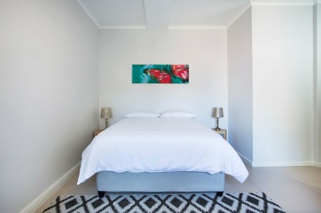 Sea Point Inn - Photo5