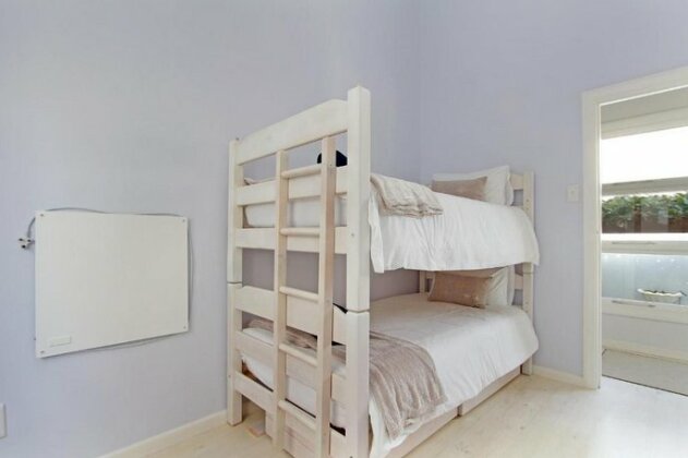 Simonstown Whale Views Cottage - Photo4