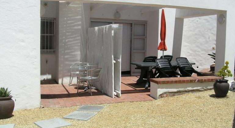 Small Bay Guest House - Photo5