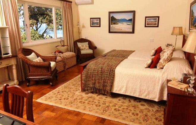 St James Guest Houses - Photo5