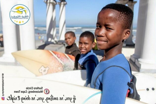 The Amistad Muizenberg Beachfront - Photo5
