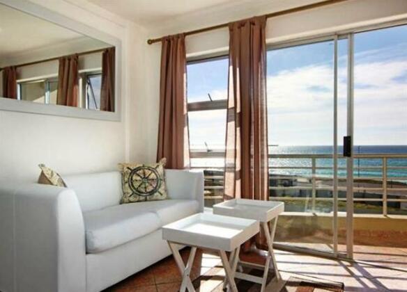 The Bays B202 - Photo4