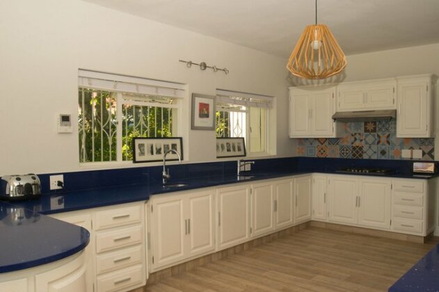 The Blue Emerald - Photo3