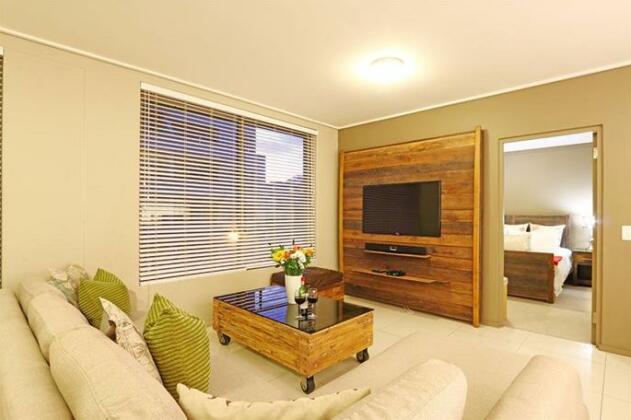 The Odyssey 207 - Photo3