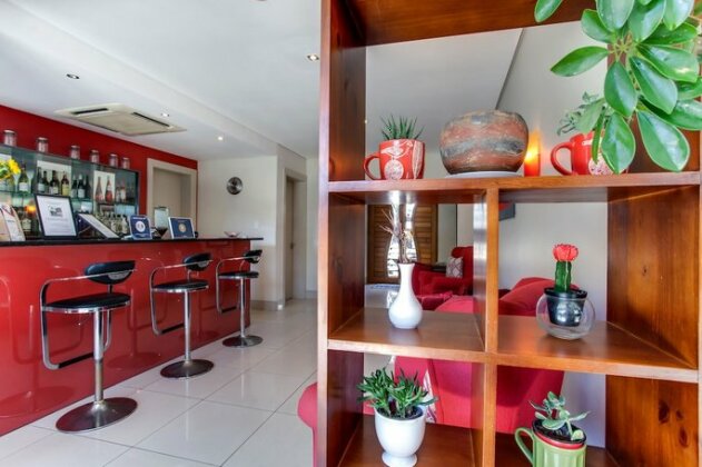 The One 8 Hotel - Photo3
