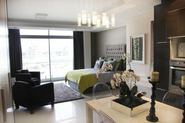 The Residences Crystal Towers - Photo3