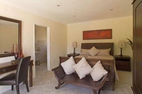 Three Palms Luxury Cottage - Photo3