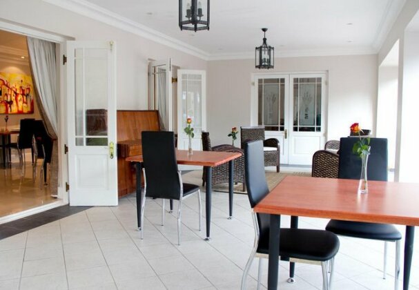 Tokai Forest Guest House - Photo5