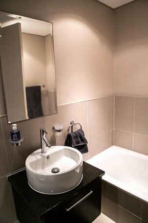 Truecape Big Bay Apartment - Photo5