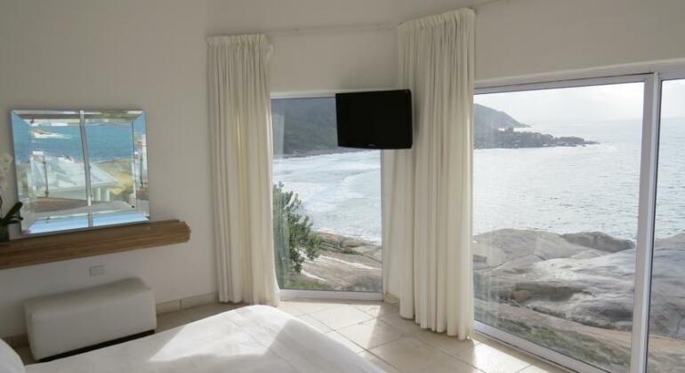 Villa on the Rocks - Photo4