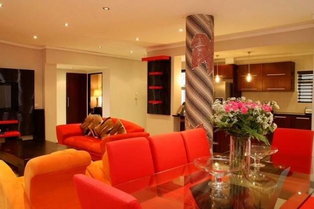 VIP Living Luxury Hotel Apartments - Photo2