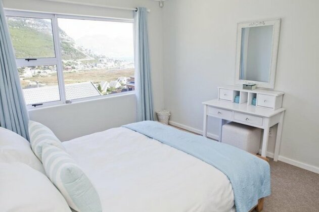 Whale Bay Villa - Photo4